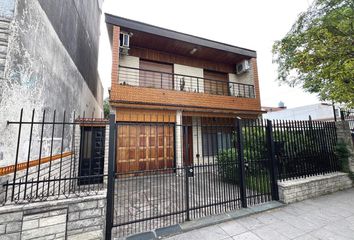 Casa en  Villa Adelina, Partido De San Isidro