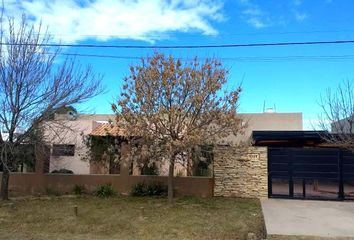 Casa en  Fisherton, Rosario