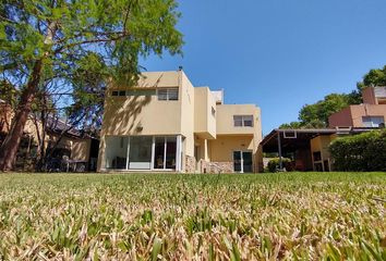 Casa en  Puerto Roldán, Roldán