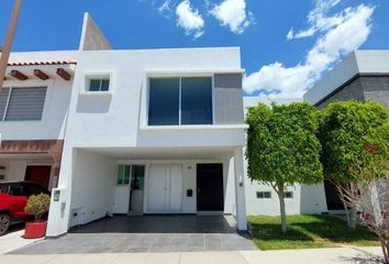 Casa en  Boulevard San Felipe 2827, Ex Hacienda Rancho Colorado, Heróica Puebla De Zaragoza, Puebla, 72060, Mex