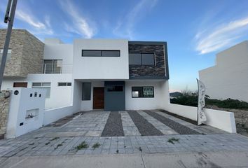 Casa en condominio en  Boulevard Salto Del Moro, Bio Grand, La Antigua Juriquilla, Querétaro, 76224, Mex