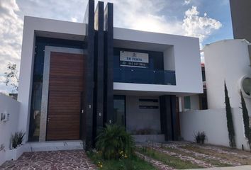 Casa en  Fraccionamiento Cumbres Del Lago, Municipio De Querétaro