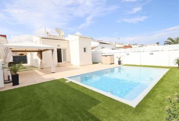 Chalet en  Distrito 1 - Centro - El Chaparral, Torrevieja