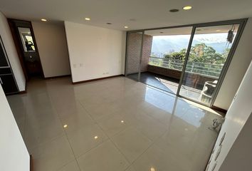 Apartamento en  Loma De Los González, Medellín