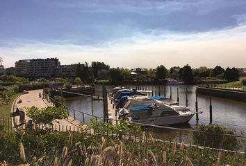 Departamento en  Marinas Del Canal, Partido De Tigre