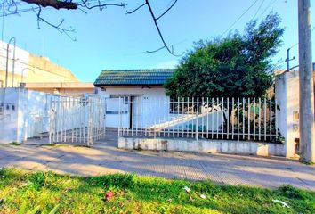 Casa en  Parque Casado, Rosario