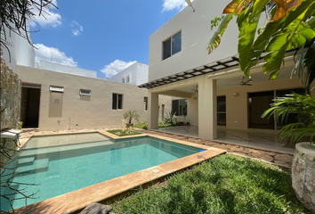 Casa en  Calle 33 12, Nueva Alemán, Mérida, Yucatán, 97147, Mex