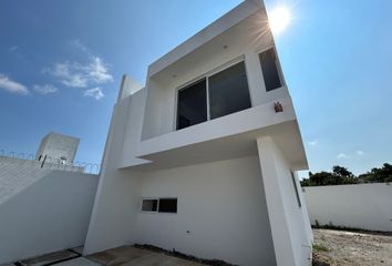 Casa en  Lomas De Tzompantle, Cuernavaca, Morelos