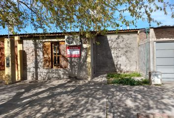 Casa en  Calle José Quiroga 147, San Rafael, M5602, Mendoza, Arg