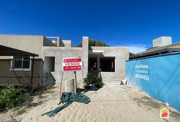 Casa en  Río Ceballos, Colón, Córdoba, Arg