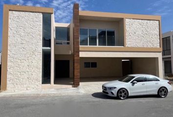 Casa en  Paseo Del Canario, Amorada, Santiago, Nuevo León, 67300, Mex