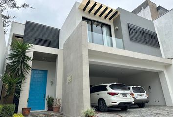 Casa en  Calle Loreto 129-135, El Uro, Monterrey, Nuevo León, 64985, Mex