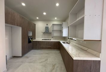 Casa en  Calle Loma De Los Pinos 5539-5539, La Estanzuela, Monterrey, Nuevo León, 64988, Mex