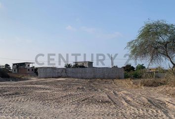 Terreno Comercial en  Tarqui, Manta