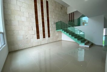 Casa en  Calle Mil Cumbres, Cumbres Del Cimatario, Huimilpan, Querétaro, 76973, Mex