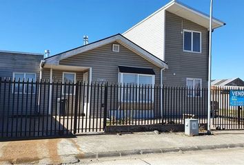 Casa en  Puerto Varas, Llanquihue