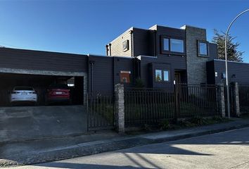 Casa en  Puerto Varas, Llanquihue