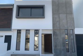 Casa en  Calle Lago Zimapán, Cañadas Del Lago, Corregidora, Querétaro, 76922, Mex