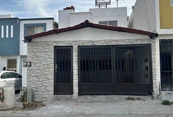 Casa en  Calle Huizache 416, Ciudad Apodaca, Apodaca, Nuevo León, 66612, Mex