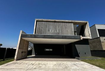 Casa en  Villa Carmela, Tucumán