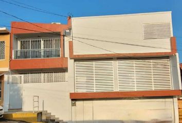 Casa en  Calle Bernal Díaz Del Castillo 306-310, Revolución, Boca Del Río, Veracruz De Ignacio De La Llave, 94296, Mex