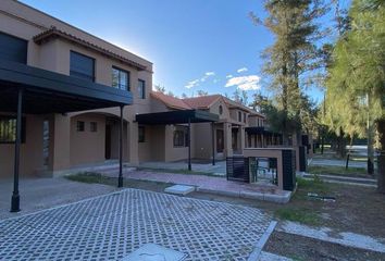 Casa en  Fisherton, Rosario