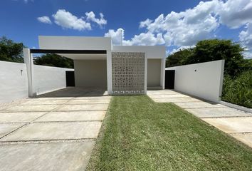 Casa en  Komchen, Mérida, Yucatán