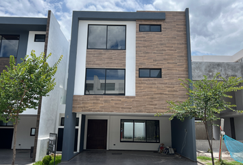 Casa en  Boulevard América, Lomas De Angelópolis Ii, Pueblo De San Bernardino Tlaxcalancingo, San Andrés Cholula, Puebla, 72830, Mex