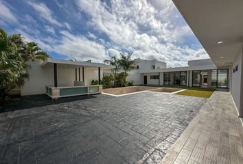 Casa en  Calle 20, Los Pinos, Mérida, Yucatán, 97138, Mex