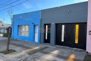 Casa en  Calle Entre Ríos 1667, Bahía Blanca, Provincia De Buenos Aires, Arg