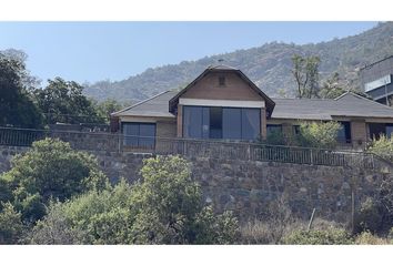 Casa en  Lo Barnechea, Provincia De Santiago