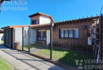 Casa en  Morón, Partido De Morón