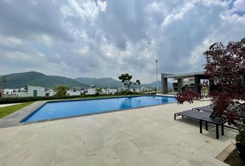 Lote de Terreno en  Calle Sendero De Los Naranjos, Tlajomulco De Zúñiga, Jalisco, 45646, Mex