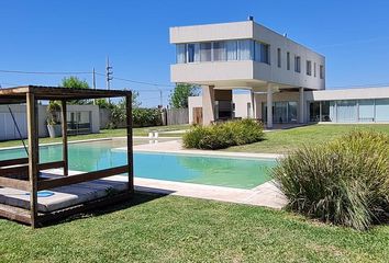 Casa en  Funes, Santa Fe