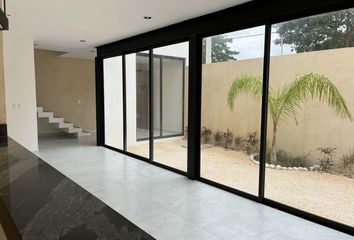 Casa en  X Canatún, Mérida, Yucatán, Mex