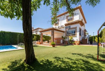 Chalet en  Huetor Vega, Granada Provincia