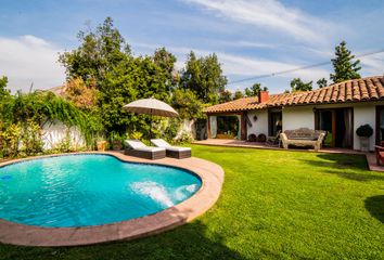 Casa en  Lo Barnechea, Provincia De Santiago