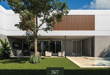 Casa en  Carretera Ramal Xcanatún, X Canatún, Mérida, Yucatán, 97302, Mex