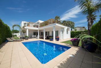 Chalet en  Empuriabrava, Girona Provincia