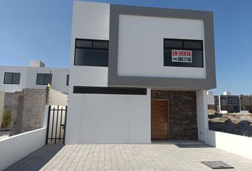 Casa en  Cañadas Del Lago, Corregidora, Querétaro