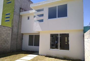 Casa en  Privada 13 De Septiembre, San Mateo Oxtotitlán, Toluca, México, 50100, Mex