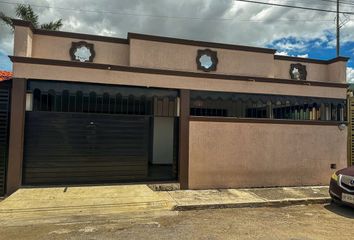 Casa en  Calle 46, Revolución, Cordemex, Mérida, Yucatán, 97309, Mex