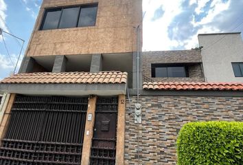 Casa en  Ciudad Satélite, Naucalpan De Juárez