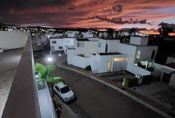 Casa en condominio en  Avenida Schoenstatt, Pedregal De Schoenstatt, Condominio San Gabriel, El Pueblito, Corregidora, Querétaro, 76904, Mex