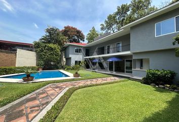 Casa en  San Miguel Acapantzingo, Cuernavaca, Morelos