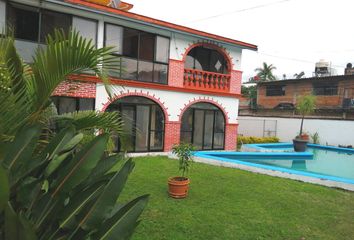 Casa en  Bosques De Chapultepec, Cuernavaca, Cuernavaca, Morelos