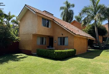 Casa en  Jardines De Cuernavaca, Cuernavaca, Morelos