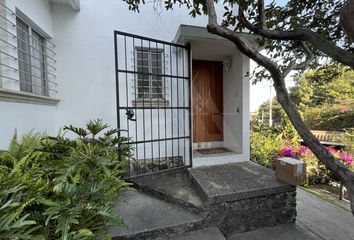 Casa en  Lienzo El Charro, Cuernavaca, Morelos