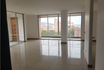 Apartamento en  Laureles, Medellín