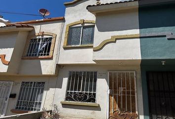 Casa en  Calle Marsella, Santa Fé 4, Pórticos De San Antonio, Tijuana, Baja California, 22664, Mex